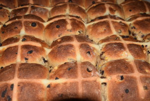 Oak and Swan Hot Cross Buns